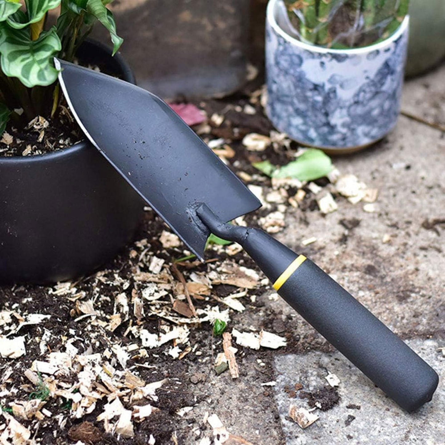 Nizefei Garden Spade Hand Shovel - Premium Gardening Trowel, Ideal for Digging, Planting and Exploration Activities – A Truly Multi-Purpose Hand Shovel