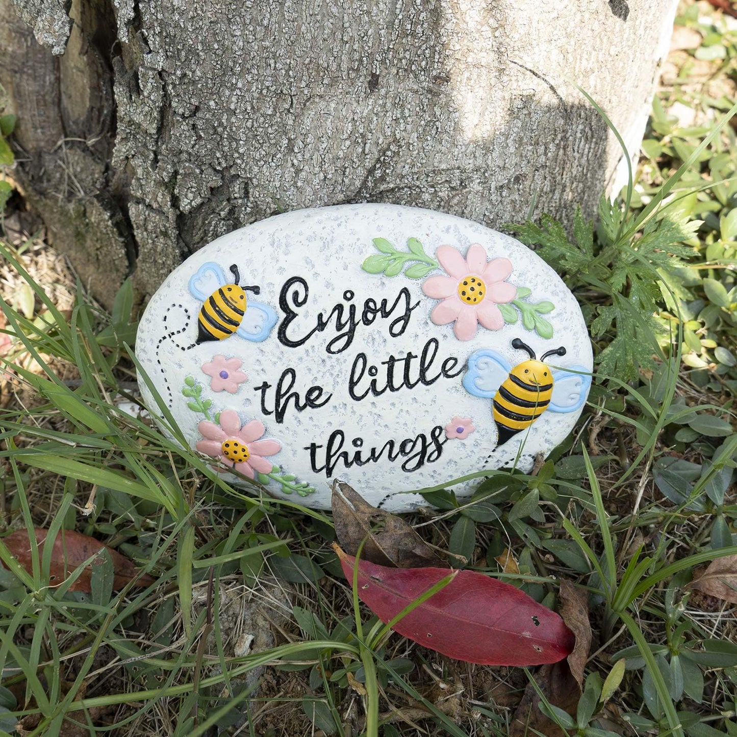 Bechivie Stepping Stones Outdoor, Bumble Bee Flower Garden Rocks Decorative, Summer Honey Bee Concrete Small Stake Down Step Stones for Walkway Yard Lawn Decor, Gifts for Gardening Love