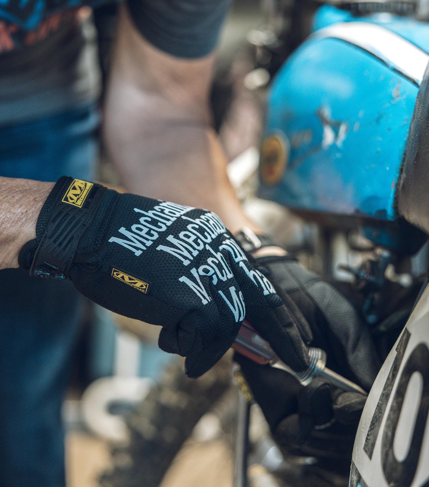 Mechanix Wear Original Work Gloves - Multi-Purpose Outdoor Work Gloves - Touchscreen Capable - Secure Fit - Durable & Machine Washable - Breathable & Comfortable - Large - Black