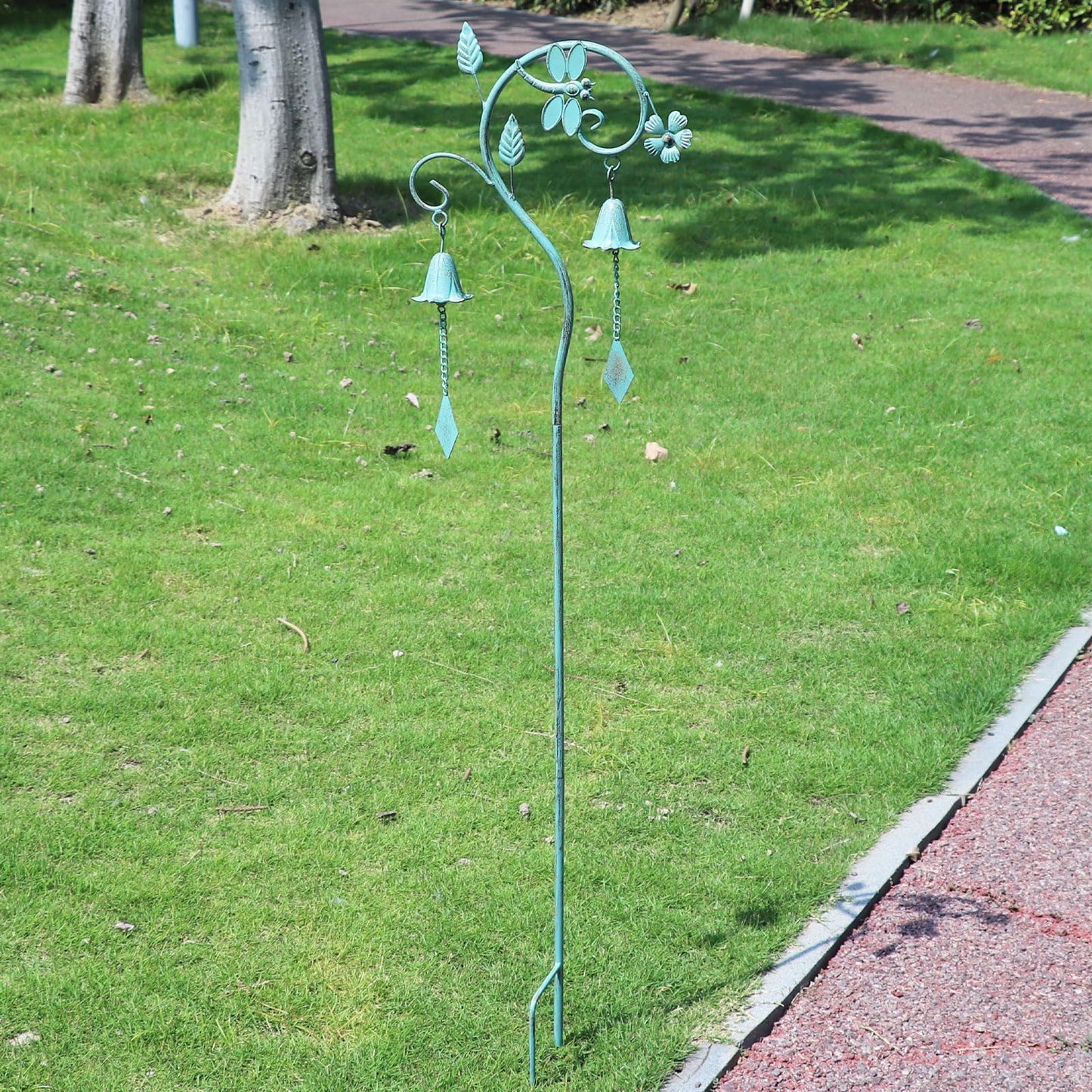 Dragonfly Garden Decor for Outside,Metal Yard Decor with Bell,Yard Art,Decorative Garden Stake,for Outdoor Garden