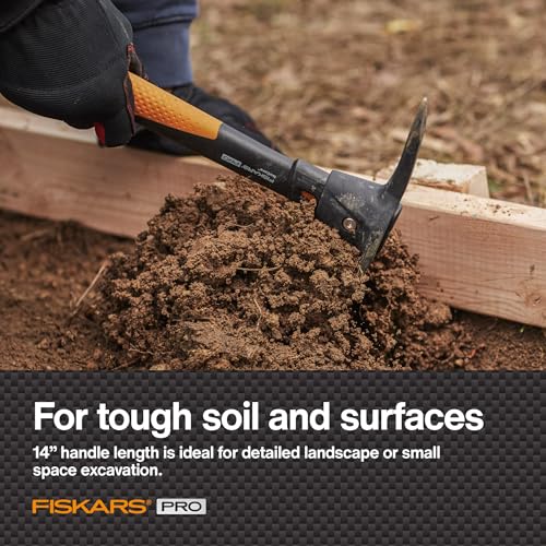 Fiskars IsoCore Pickaxe Mattock with Shock-Absorbing Handle, Dual-Head Tool for Roots & Rocks, 1.5 lb