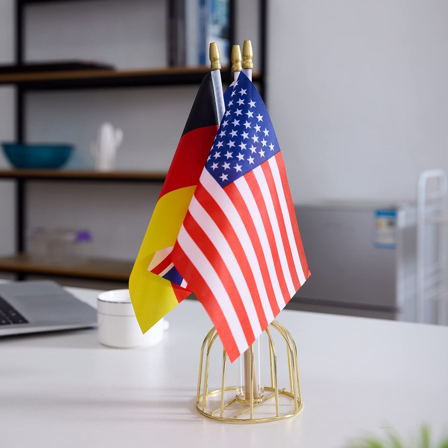 ZXvZYT 200 Countries Stick Flags Small Mini World National Country Hand Held Flag Banners,For World Cup Sports Events Grand Opening Party Festival Decorations