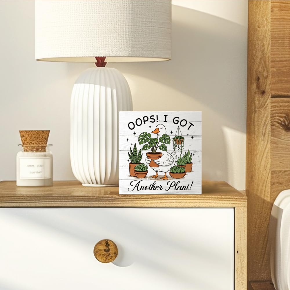 Vgrti Oops I Got Another Plant Wood Box Sign, Funny Silly Goose Gardening Desk Decor for Home Office, Plant Lover Gifts for Women Men Gardeners Gardening Lovers Sisters Coworkers Friends Mom Grandma