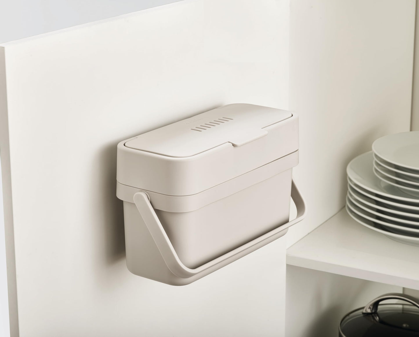 Joseph Joseph 30046 Compo Easy-Fill Compost Bin Food Waste Caddy with Adjustable Air Vent, Stone, 1 Gallon / 4 liters