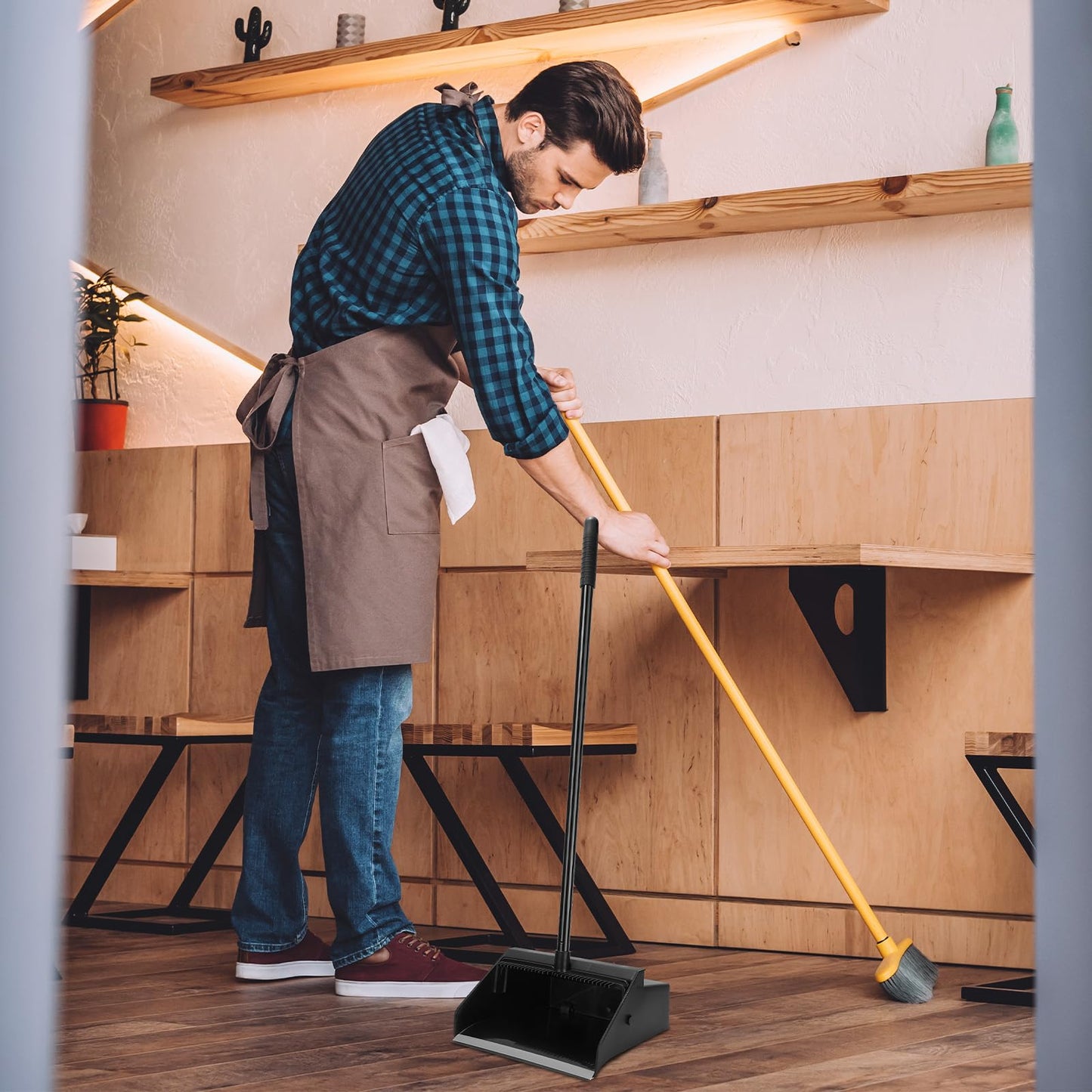 Leumoi 8 Pcs Dust Pans with Long Handle Set 36.6 Inch Commercial Dust Pan with Comb Large Plastic Stand up DustPans for Outdoor Indoor Restaurant Home Office Floor Cleaning (Black)