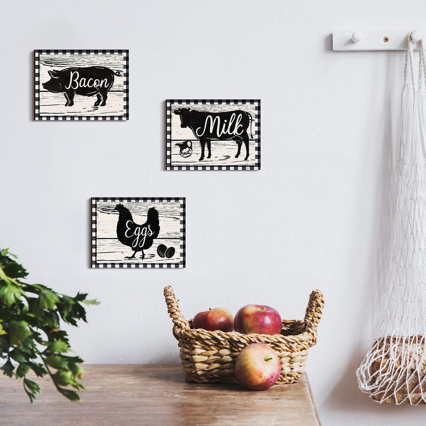 Jetec 3 Pieces Farmhouse Kitchen Decor Wooden Pig Cow chicken Signs Rustic buffalo plaid wall art farm animal Plaque for Kitchen Home Wall Decorations, 7.9 x 5.9 Inch