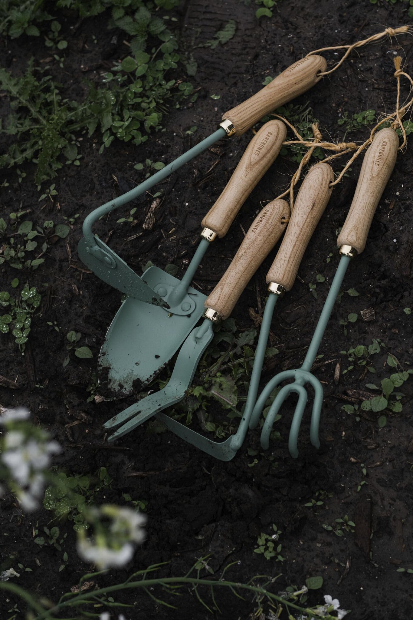 Barebones Cultivator - Weed Remover Tool - Garden Rake and Weeding Tool for Yard Work - Stainless Steel Cultivator for Raking Soil (Ash/Mint)