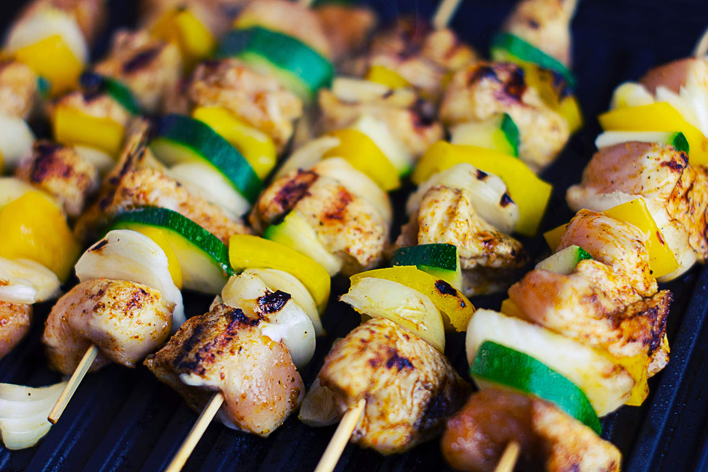 1600 Count | KingSeal Natural Bamboo Wood Grilling Skewers, 10 Inches x 3.0mm Diamter, for Shish Kebabs, BBQ, and Fruit Arrangements, Bulk Pack - 16 Packs x 100 Skewers