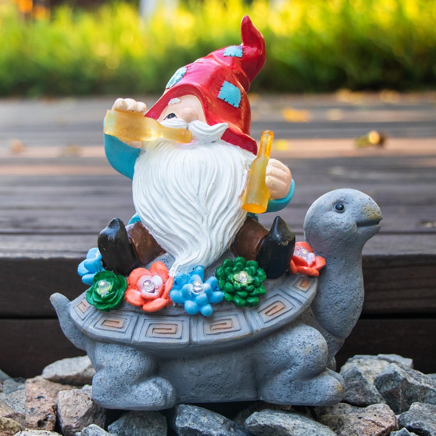 Gnome Garden Decor Statue with Solar Light Lantern, Turtle with Succulent Birthday Gifts for Women Mom Grandma, Funny Waterproof Resin Figurine Outdoor Decorations for Yard Patio Lawn Balcony Porch