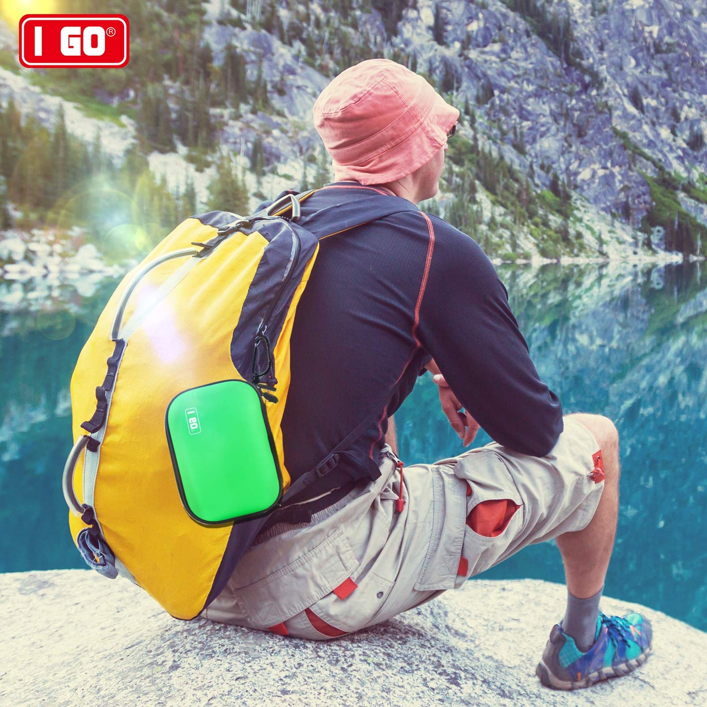 I GO 85 Pieces Hard Shell Mini Compact First Aid Kit, Small Personal Emergency Survival Kit for Travel Hiking Camping Backpacking Hunting Marine Car, Green
