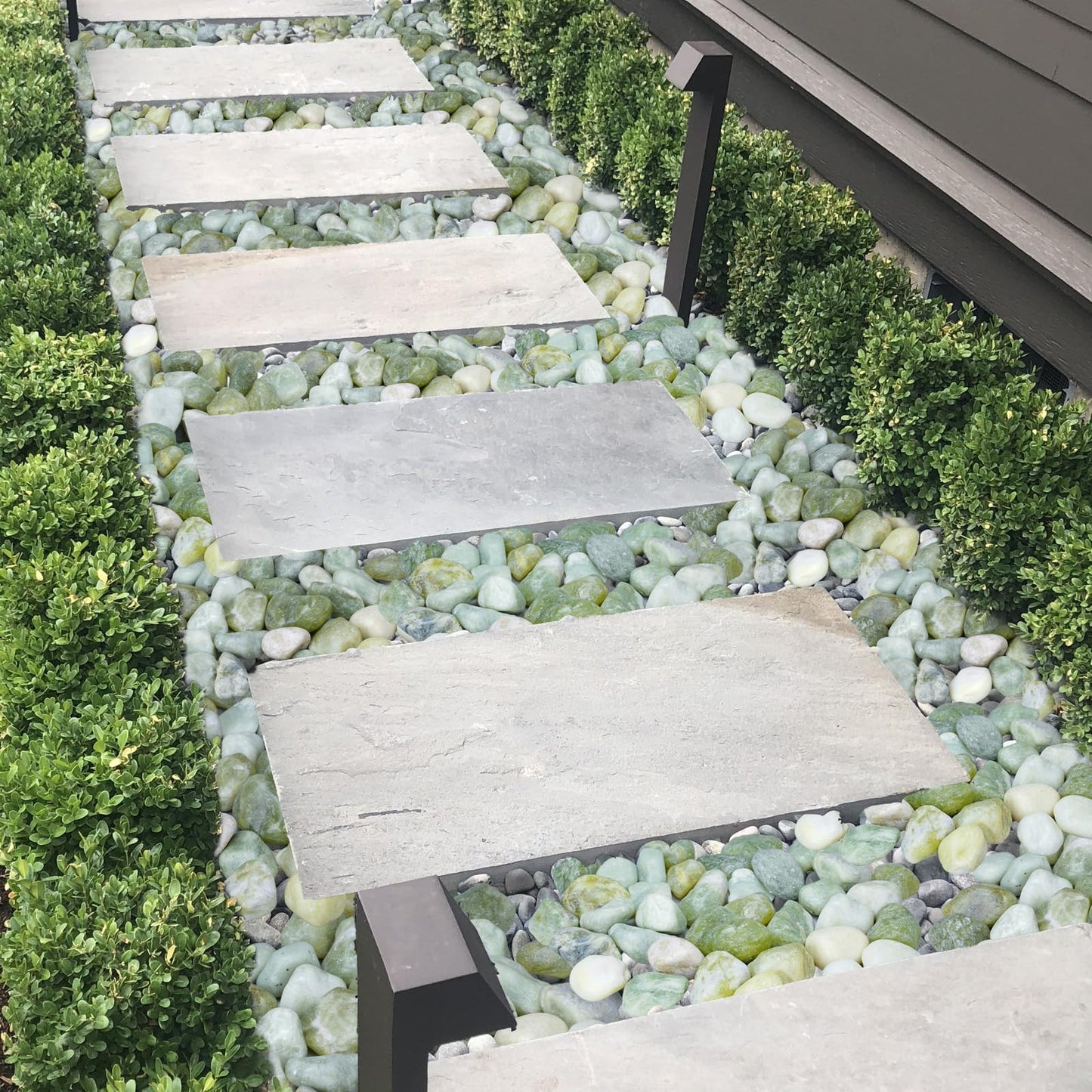 Pulovin 20 lbs Jade Pebbles for Indoor Plants, 2-3 Inch Polished River Rocks, Decorative Garden Rocks Outdoor Landscaping, Large Natural Stone for Walkways, Yard, Vases, Crafts
