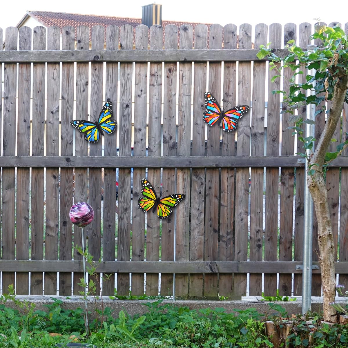 EOORAU Metal Butterfly Outdoor Wall Decor - 3pcs Metal Butterflies Wall Hanging Sculpture Decorations for Fence Patio Yard Garden Tree Gift for Mom Friends