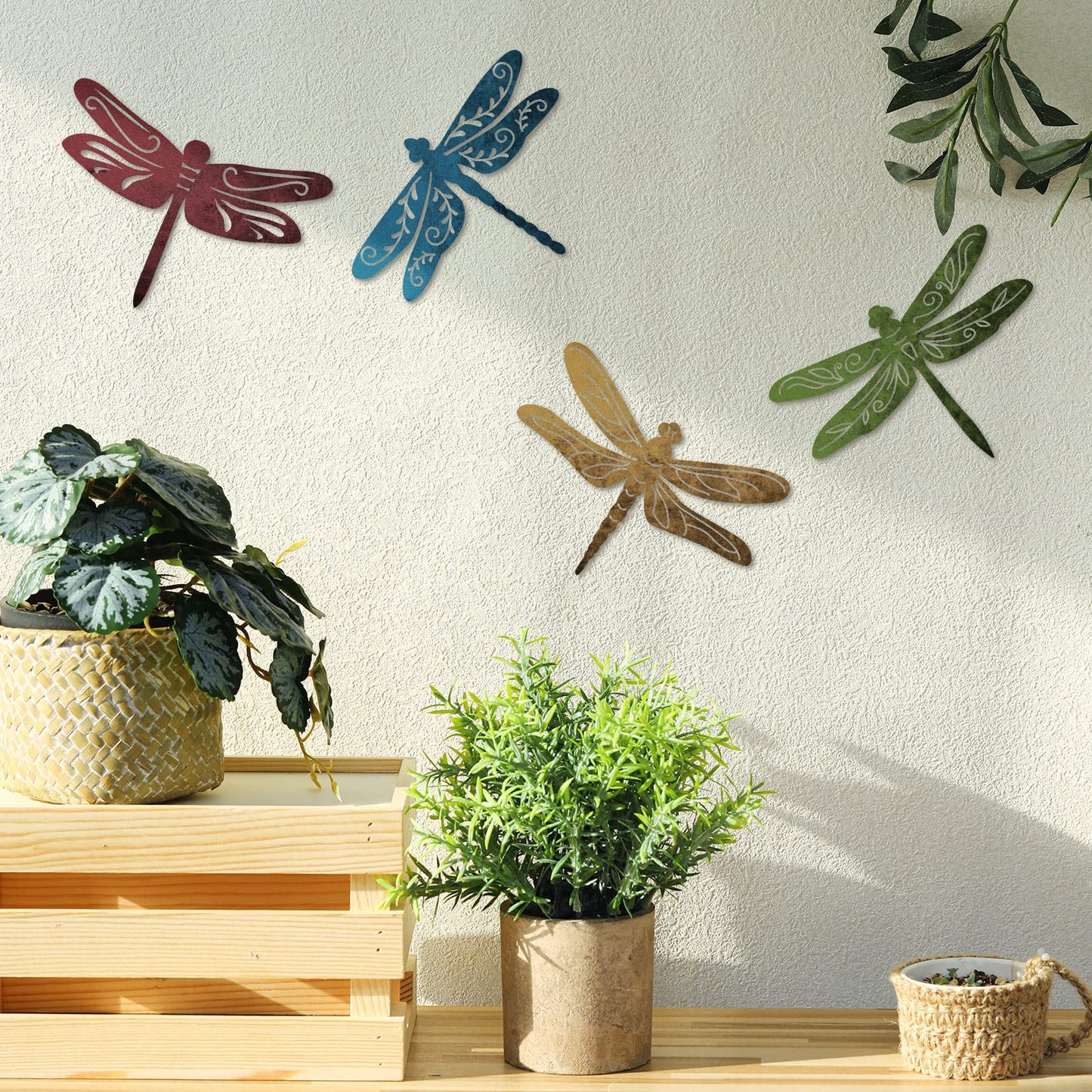 Teling 4 Pcs Metal Hummingbird Wall Art Metal Dragonfly Wall Decor for Modern Farmhouse Rustic Home Living Room Bedroom Kitchen Patio Indoor Outdoor Decor(Dragonfly)