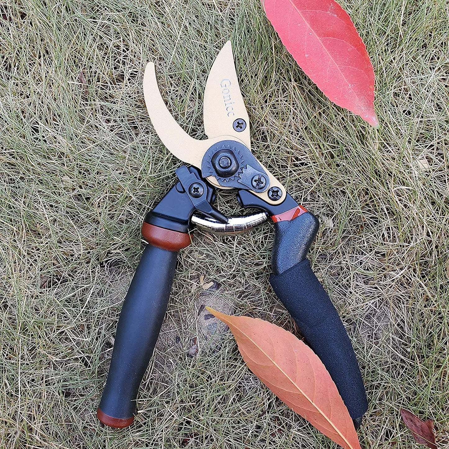 gonicc 8.5" Professional Rotating Bypass Titanium Coated Pruning Shears(GPPS-1014), Secateurs, Scissors, Pruners with Heavy Duty SK5 Blade. Soft Cushion Grip Handle for Everyone.