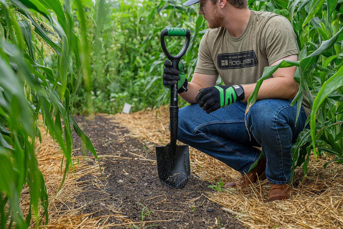 Hooyman Mini Digging Shovel with Heavy Duty Carbon Steel Construction, Ergonomic No-Slip H-Grip Handles, D Handle, and Serrated Blades for Gardening, Land Management, Yardwork, Farming, and Outdoors