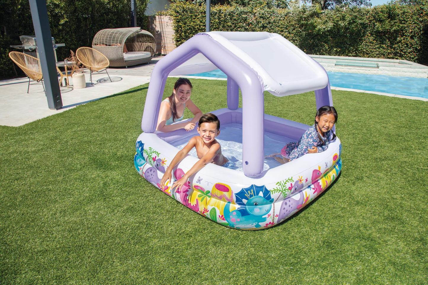 Intex 57470EP Sun Shade 5 Foot Square Inflatable Durable 10 Gauge Vinyl Kiddie Pool with Ocean Scene and Canopy for Ages 3 Years and Up, Multicolor
