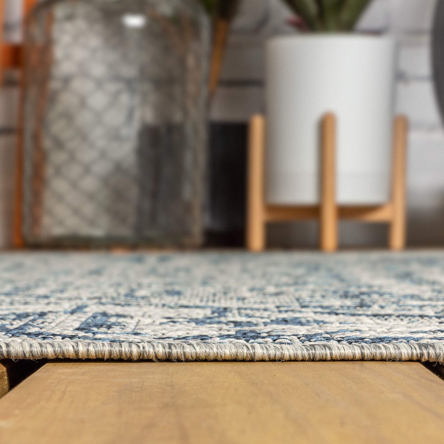 JONATHAN Y Boho Medallion Indoor Outdoor Area Rug 8X10 Navy/Gray, Estrella Textured Weave for Backyard, Patio, Porch, Easy-Cleaning, High Traffic, Pet-Friendly, Non-Shedding (SMB105B-8)