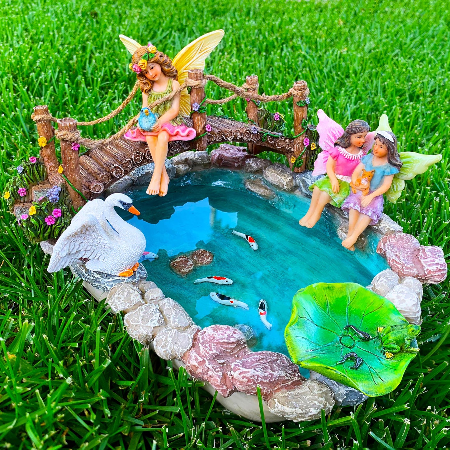 Mood Lab Fairy Garden Figurines - Fish Pond & Bridge - Miniature Decor Set (6 pcs) - Statues & Accessories - Outdoor & Indoor Garden Decor